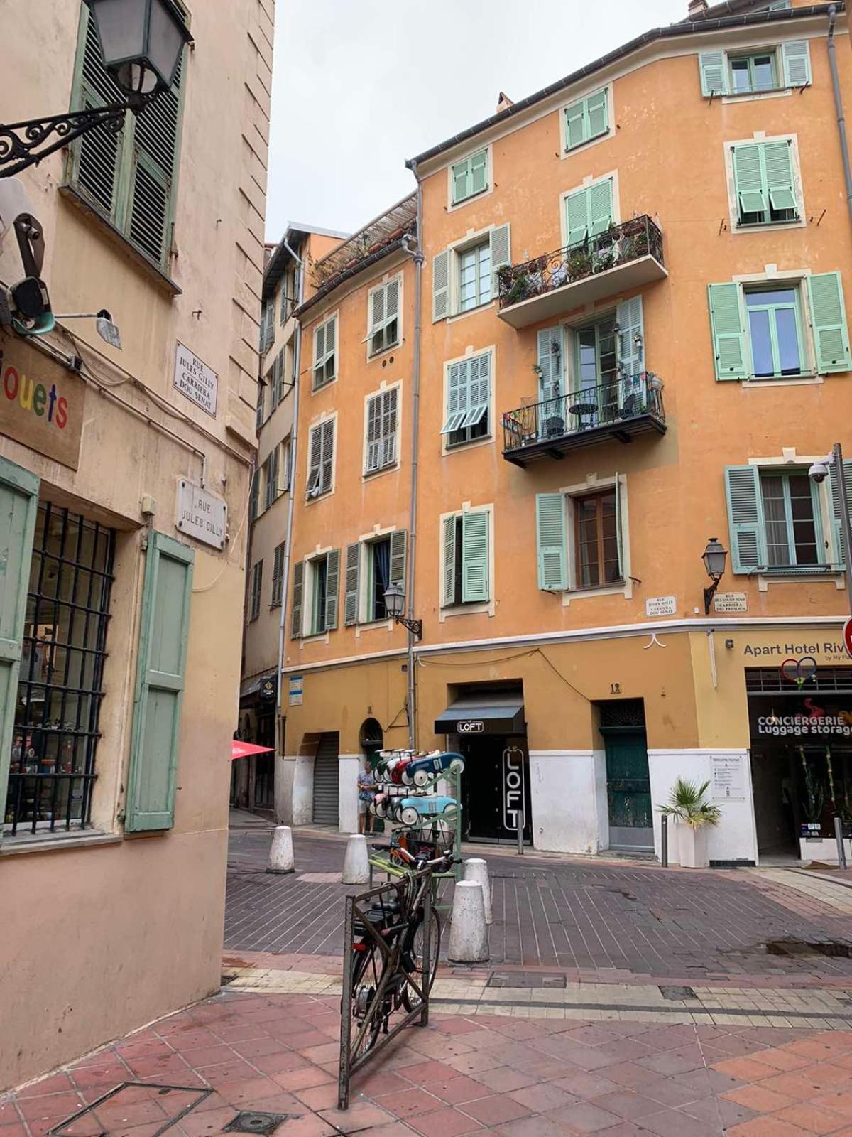 Apartment 33 On The Old Historic Senate Square Nice Exterior photo